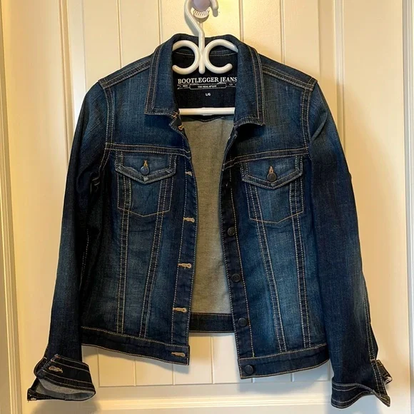 Jean Jacket - Picture 1 of 3